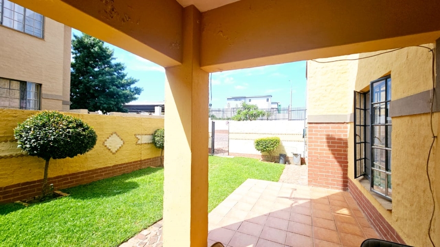 3 Bedroom Property for Sale in Safari Gardens North West